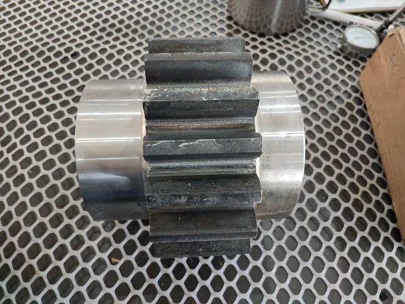 Buy Small Pinion Gear Matched Slewing Bearing 170*130*199mm from