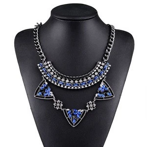 2016 Hot Selling Trendy Statement Necklace Yiwu Jewelry Factory