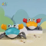 2020 Konig Kids Summer Popular Plastic Crawling Crab Toys Baby Bathtub Beach Windup Bath Toy