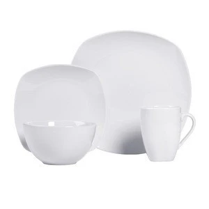 China Factory Wholesale Simple Design Porcelain White Dinnerware Set for Everyday Dining