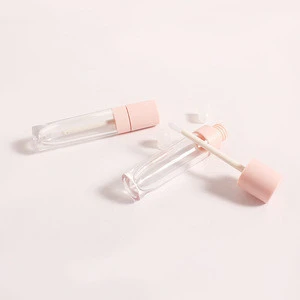 Cute Pink Plastic Lip Gloss Tube 7.5ml Cosmetic Packaging Can Be Customized Logo