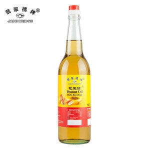 Good Flavour Peanut Edible Oil in Bright Golden Yellow Color