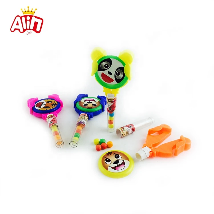 High-quality cartoon animal flying dishes fruit-flavored hard candy toy