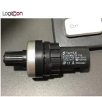 LA42DWQ LA42DWQ-22 1K 2K 5K 10K Resistance potentiometer