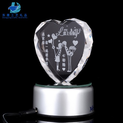 popular souvenir gifts heart shape crystal cube with led light