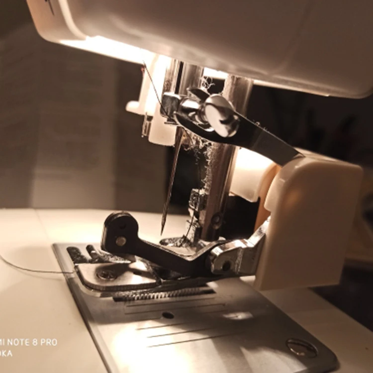 Side Cutter Sewing Machine Presser Foot Feet Attachment Accessory