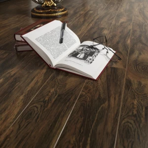 Stone Plastic Core Artificial Click Wood Texture Vinyl Plank Spc Gz Click Flooring