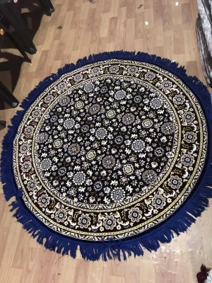 Round Carpet