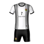 100% polyester soccer wears for sports men wear Apparel