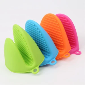 2020 hottest selling Non-slip heat resistant Pot Holder Cheap Silicone Oven Mitts