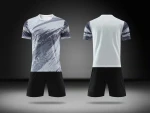 Competitive Price Polyester Comfortable blank quick dry adult children Sports Wear Soccer Uniform
