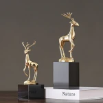 Factory Unique Living Room Home Accessories Decoration Pieces Metal Crafts
