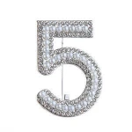 Fashion number 5 pearl diamond brooch for lady