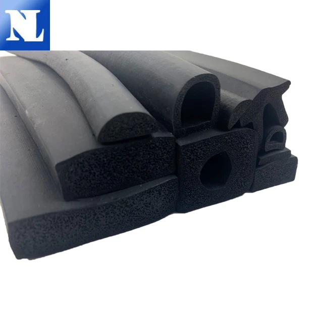 Heat Resistant Extruded Rubber Silicone Rubber Sealing Strip for Automotive Parts