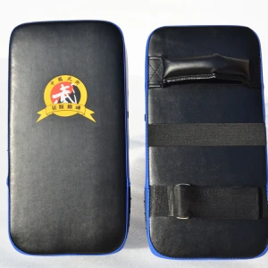 High Quality Protection Indoor Sports Sponge Material Kicking Pad Knuckle Pads Kick Pad Prices