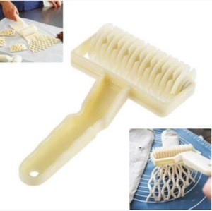 High Quality Smooth And Easy Rolling Pastry Lattice Decorating Cookie Pie Pizza Bread Pastry Lattice Roller Cutter Plastic Bakew