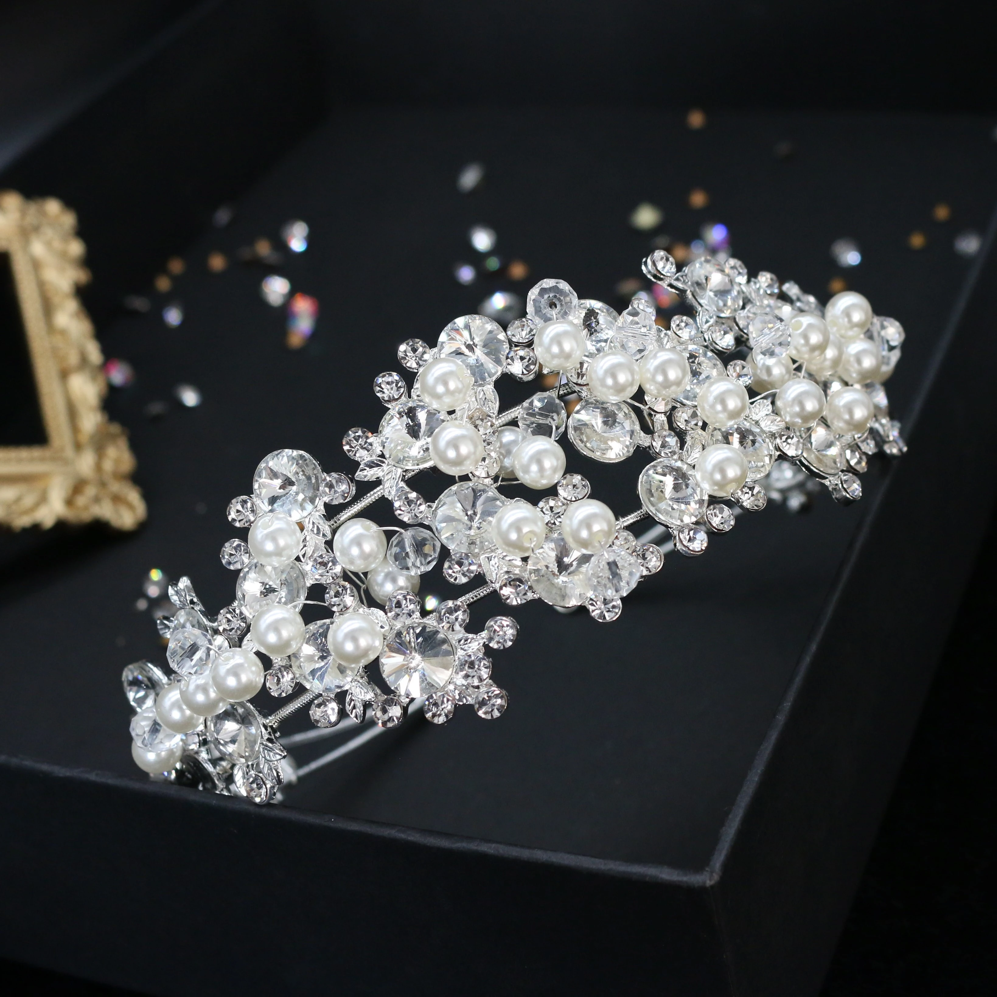 J00366 Graceful hair crown Tiara Head wear Oversize Luxury pearl rhinestone Bride wedding Crystal pearl headband