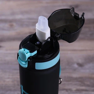 Portable plastic insulated sport water bottle with caps