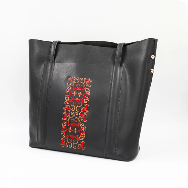 Women Hand Bags Pu Surface Custom New Design Hand Embroidery Shoulderbag
