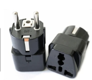 2018 most saleable universal power adaptor for business promotion