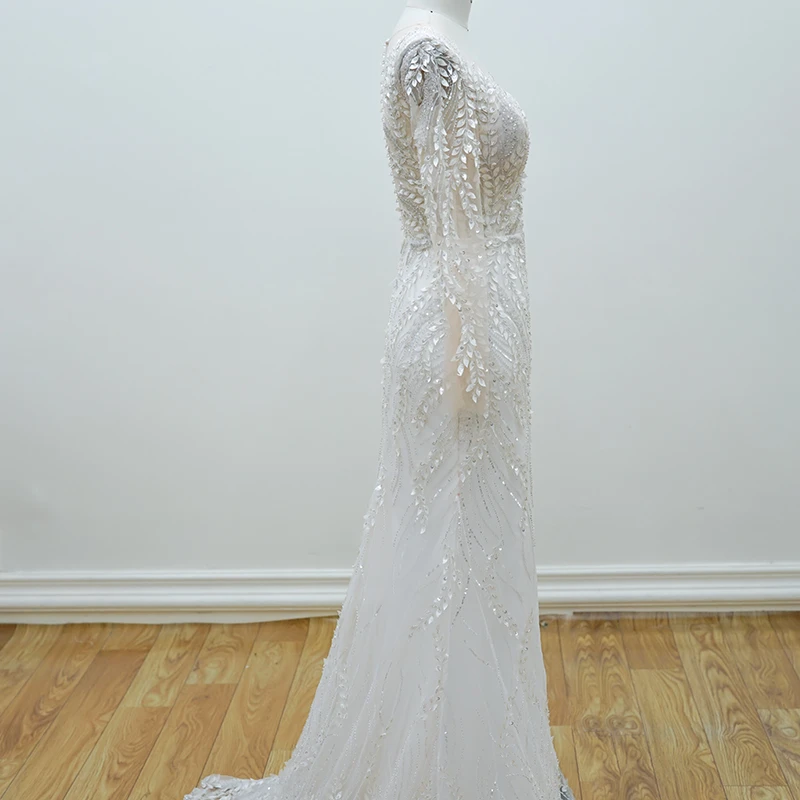 2021 new one-shoulder long-sleeved bride wedding mermaid evening dress European and American lace wedding dress