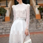 Boutique Wholesale 2024 New Autumn&Winter Women Two Piece Set Lace Embroidery Hollow Out Top Half Skirt Fashion Womens Set