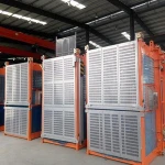 Ce Sc200/200 Rated Load Double Cage Construction Hoist in Construction/Lifting/Tower Bridge/Building/Power Station Site