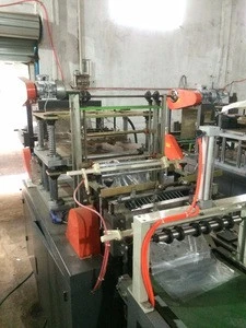 Computer control fully automatic disposable plastic gloves making machine