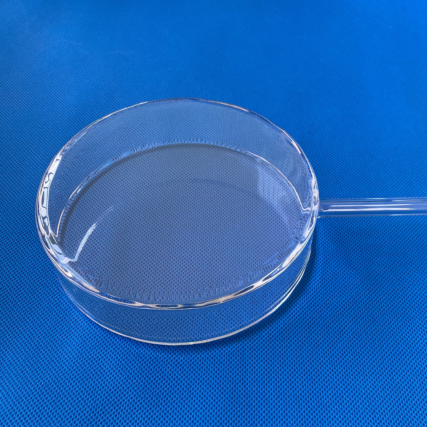 High Quality Customized Quartz Cylindrical Vessel with Air Inlet