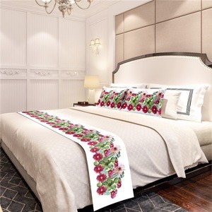 hot sell  ins table Runner  Decoration Bed Skirts Custom King Size Decorative Luxury Hotel Bed Runner