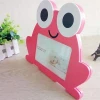 Hot selling cheap creative cartoon frog shape funny plastic baby picture photo frame
