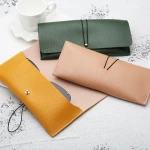 Hot Selling Customizable Portable Pvc Various Colours Folding Suede Glasses Leather Case