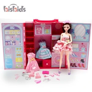 Portable wardrobe beauty doll pretend play girls toys with accessories