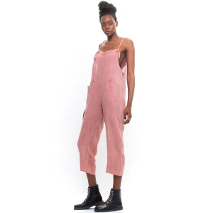 The latest ladies summer comfortable leisure suspenders jumpsuit cotton and linen overalls