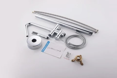 Waterfall Tub Filler Freestanding Bathtub Faucet Chrome Floor Mount Brass Single Handle Bathroom Faucets with Hand Shower taps