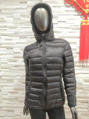 Light packable puffy jacket