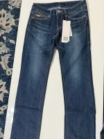 Bulk Inventory of 30,000 New Denim Jeans (Men & Women, Assorted Styles/Sizes.