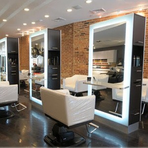 Beauty salon furniture station mirror