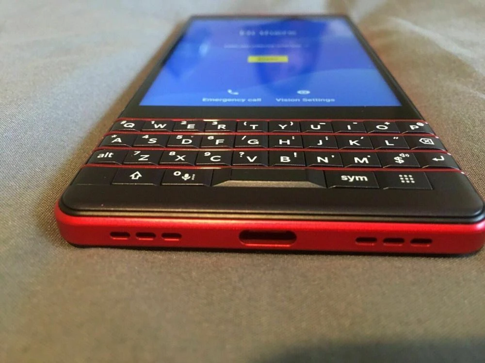 BlackBerry KEY2 LE Dual SIM Champagne Red 13MP+5MP 64GB 4GB RAM Phone