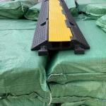 CE RoHS Outdoor Events 2 channels Rubber Hose Ramp Stage plastic cable protection covers