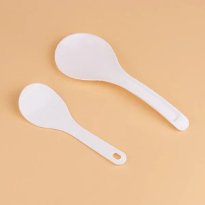 China Factory Supplier 13.3cm 17.5cm PP Plastic Korean Flat Spoon Rice Spoon