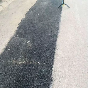 Cold fill asphalt cold fill pit quick repair material national standard road cold fill material manufacturers wholesale
