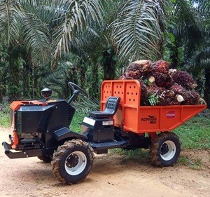 Compact agricultural tractor