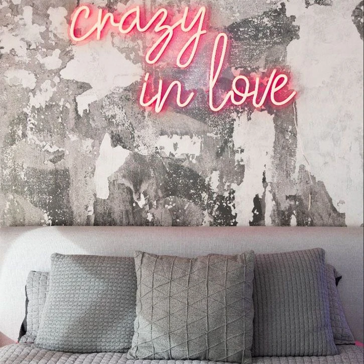 Crazy in love wedding neon sign decoration engaged sign logo led light on hot selling