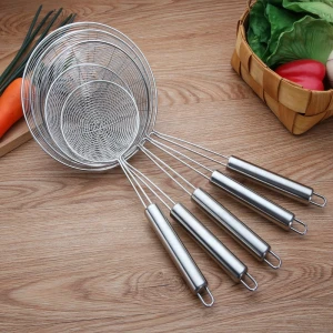 Frying and Cooking Stainless Steel Spider Strainer Large metal Wire Skimmer with Long Handle