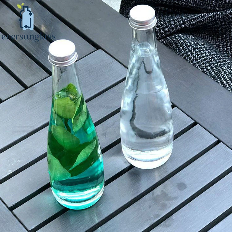 High quality 330ml glass juice bottle ,soft drink glass bottle, glass sauce bottle