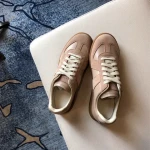 High Quality Retro Leather Training Shoes Round Toe Solid Color Flat Sports Shoes Women Sneakers