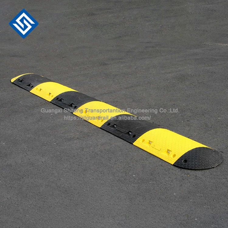 Hump Speed bump for parking roadway safety black yellow rubber speed bump