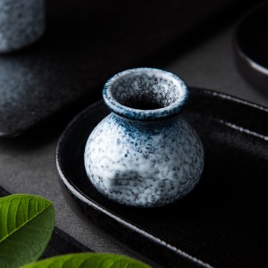 Japanese Lucky Bag Fukubukuro Shaped Handmade Chaozhou Tableware Restaurant Ceramic Toothpick Holder Dispenser