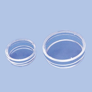 Plastic medical petri dish